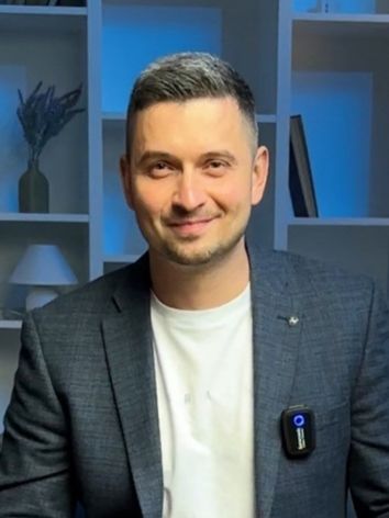 Дмитрий Бузовский